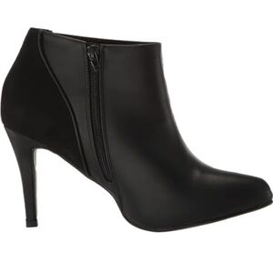 City chic ankle boot NEVER WORN